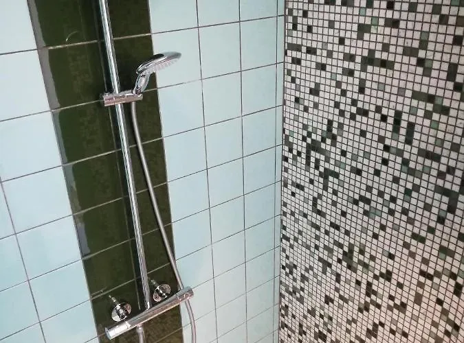 Monts Dôme Alojamento de Acomodação e Pequeno-almoço 4*